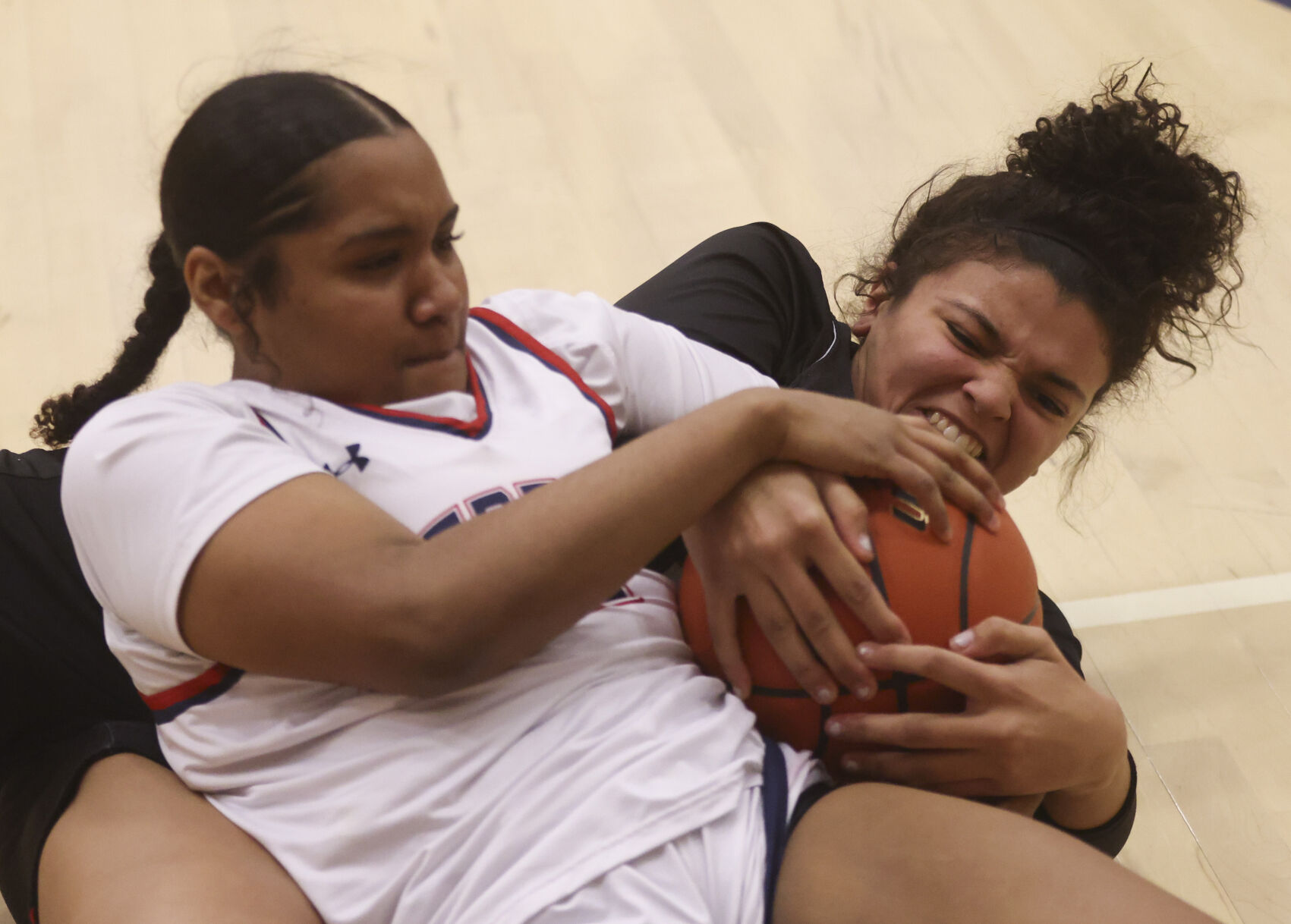 Sunnyside vs. Eisenhower girls basketball